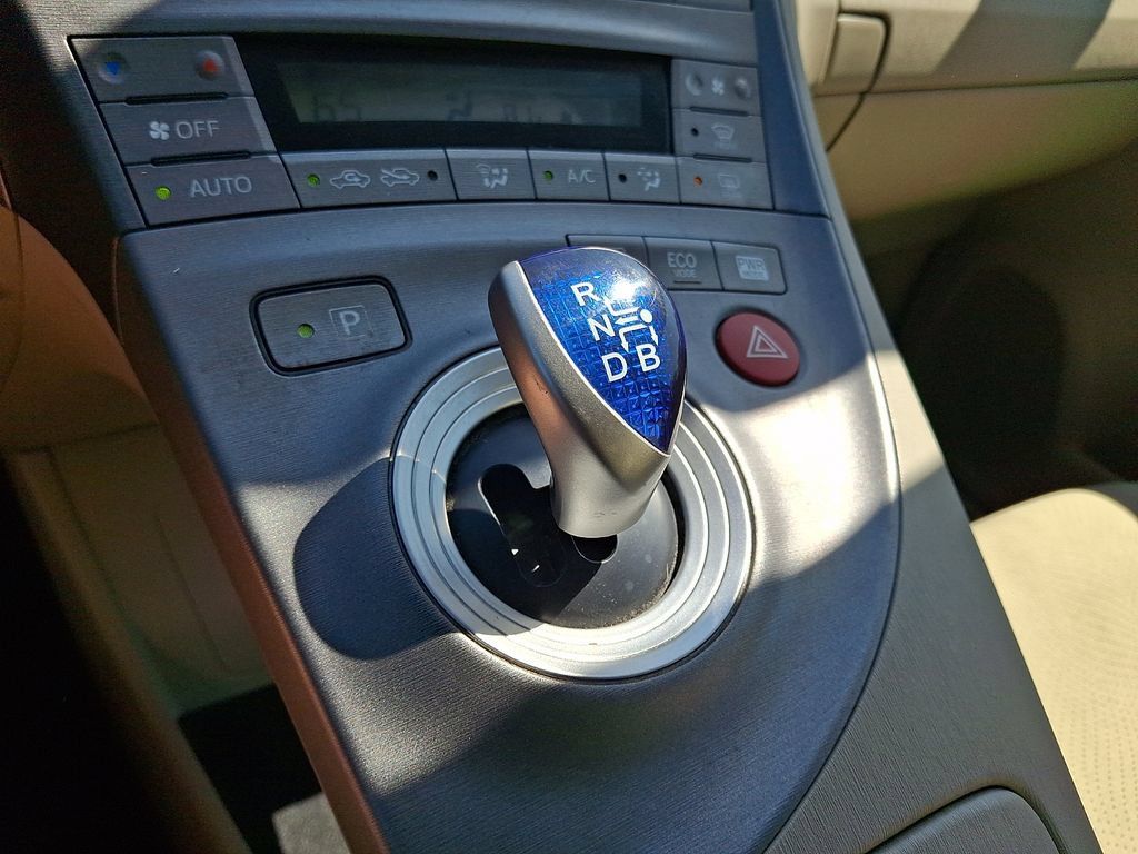 Used 2013 Toyota Prius Two FWD image 15
