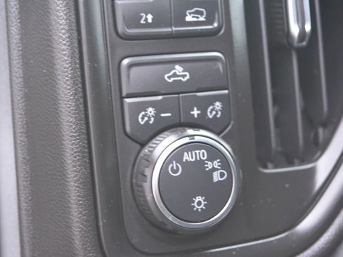 Used 2019 Chevrolet Silverado 1500 W/T w/ Trailering Package image 26