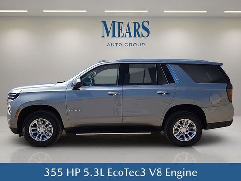Used 2026 Chevrolet Tahoe LT RWD image 3