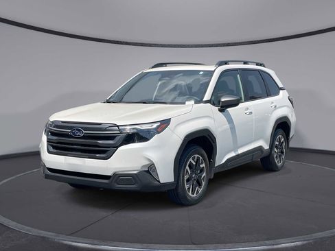 Certified 2025 Subaru Forester Premium w/ Convenience Package #2 AWD/4WD image 1