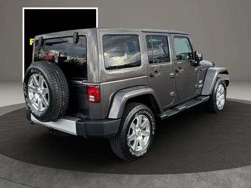 Used 2014 Jeep Wrangler Unlimited Sahara w/ Dual Top Group image 5