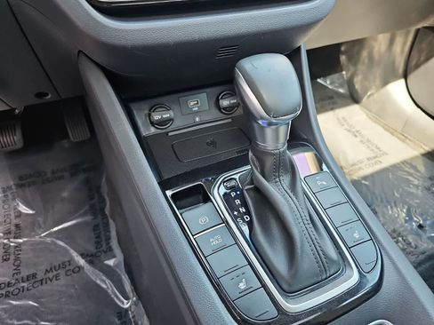 Used 2020 Hyundai Ioniq Limited FWD image 21