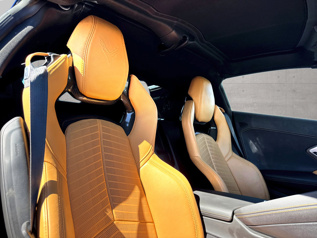Used 2020 Chevrolet Corvette Stingray Preferred Cpe w/ 2LT Preferred Equipment Group RWD image 7