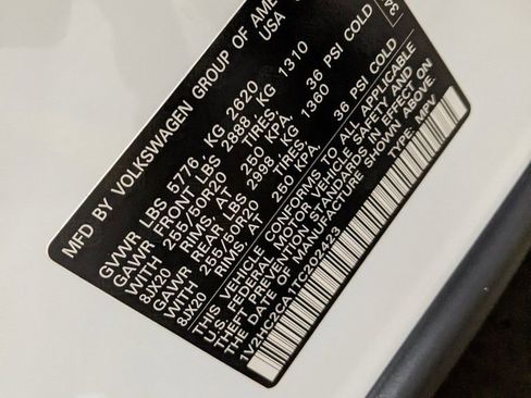 New 2026 Volkswagen Atlas Cross Sport SE image 30