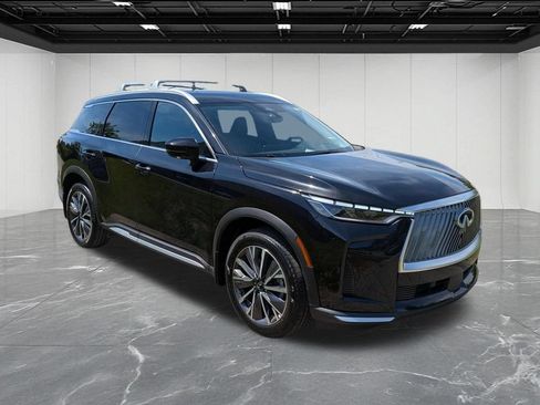 Certified 2026 INFINITI QX60 Luxe w/ Family Package AWD/4WD image 7