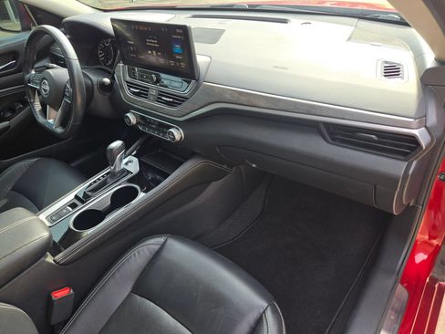 Used 2023 Nissan Altima 2.5 SL AWD/4WD image 30