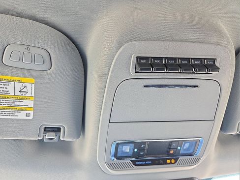 New 2026 Ford F250 Lariat w/ Black Appearance Package image 22