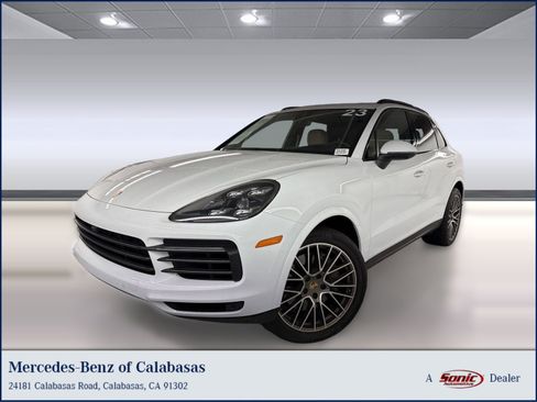 Used 2023 Porsche Cayenne S AWD/4WD image 1