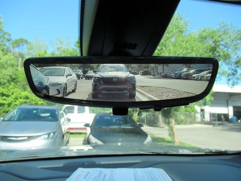 Used 2021 GMC Acadia Denali w/ Denali Technology Package FWD image 30