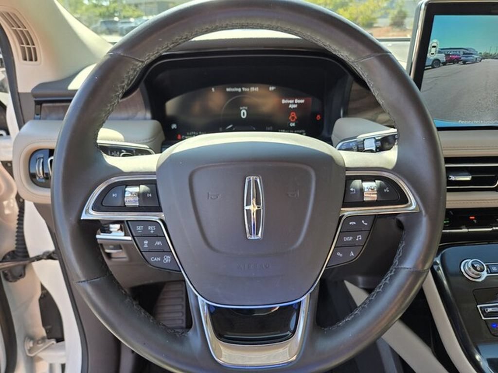 Used 2022 Lincoln Nautilus Reserve w/ Equipment Group 202A AWD/4WD image 30