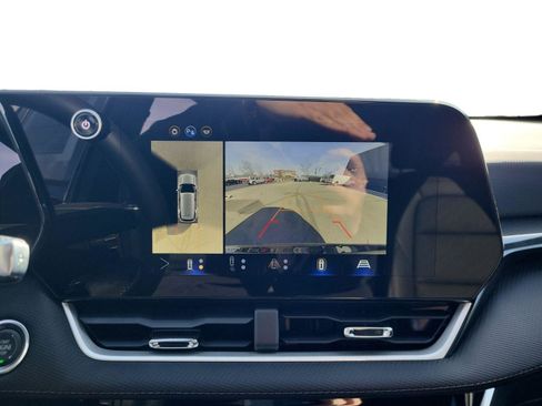 New 2026 Chevrolet Equinox LT w/ Convenience Package II image 17