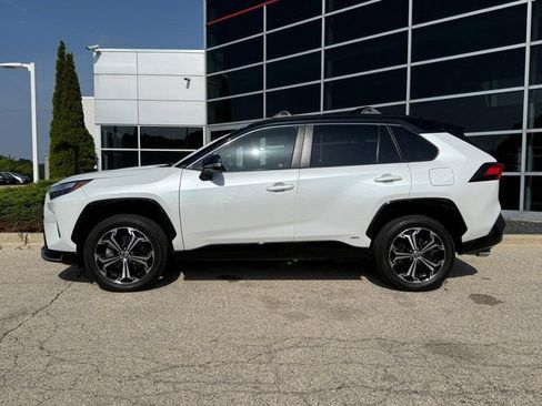Used 2023 Toyota RAV4 XSE w/ Premium Package AWD/4WD image 6