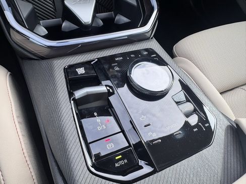 Used 2026 BMW X3 xDrive30 w/ Convenience Package image 10