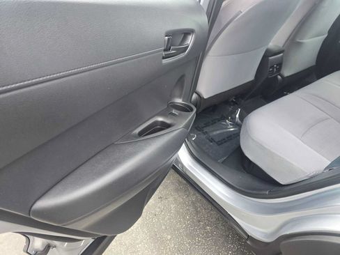 Used 2025 Toyota Corolla Cross AWD Hybrid image 15