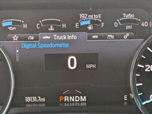 Used 2022 Ford F250 Lariat w/ Lariat Value Package AWD/4WD image 11