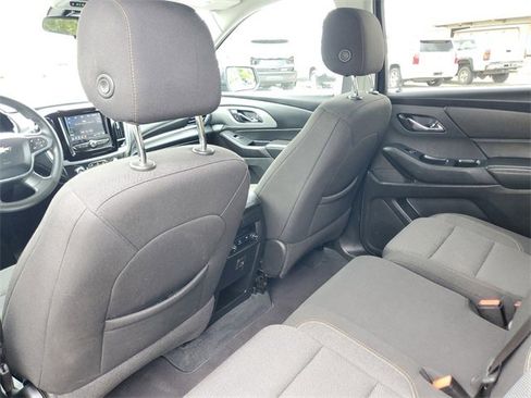 Used 2021 Chevrolet Traverse LS image 30