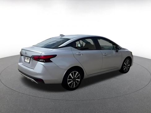 Used 2025 Nissan Versa SV FWD image 13