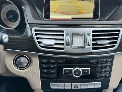 Used 2015 Mercedes-Benz E 350 Sedan image 12
