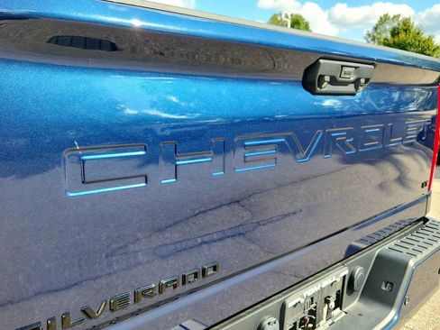 Used 2022 Chevrolet Silverado 2500 LT w/ Z71 Sport Edition AWD/4WD image 12