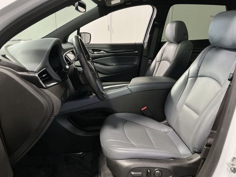 Used 2024 Buick Enclave Essence w/ Experience Buick Package AWD/4WD image 14