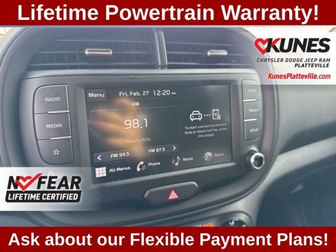 Used 2025 Kia Soul LX FWD image 28