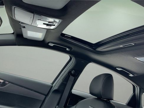 Used 2024 Kia Forte GT-Line w/ GT-Line Premium Package image 17