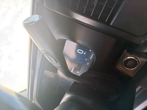 Used 2023 Ford F350 Lariat w/ FX4 Off-Road Package AWD/4WD image 25