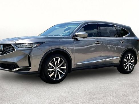 Certified 2026 Acura MDX w/ Technology Package FWD image 5