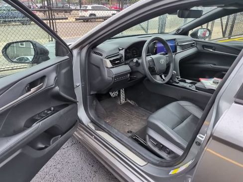 Used 2025 Toyota Camry XSE w/ Premium Plus Package AWD/4WD image 10