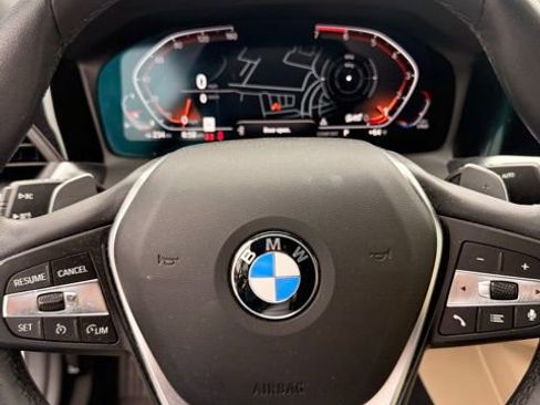 Used 2023 BMW 430i Convertible w/ Premium Package RWD image 11