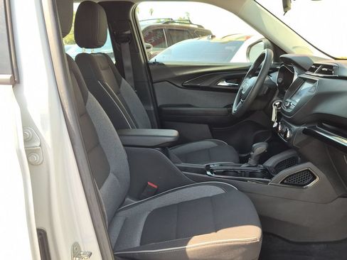 Used 2023 Chevrolet TrailBlazer LS FWD image 31