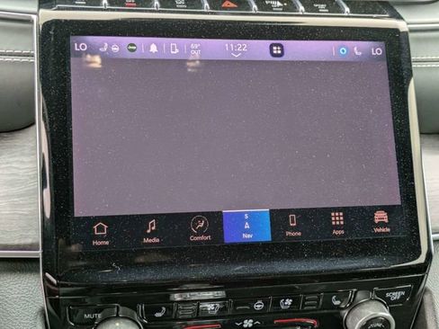 Used 2021 Jeep Grand Cherokee L Overland w/ Luxury Tech Group IV image 24