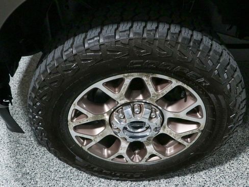 Used 2021 Ford F250 King Ranch w/ King Ranch Ultimate Package AWD/4WD image 11