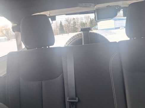 Used 2018 Jeep Wrangler Unlimited Sahara AWD/4WD image 13