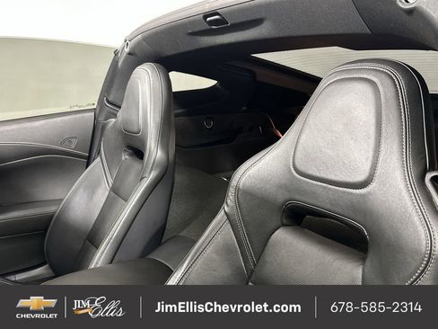 Used 2019 Chevrolet Corvette Stingray Coupe w/ 1LT image 21