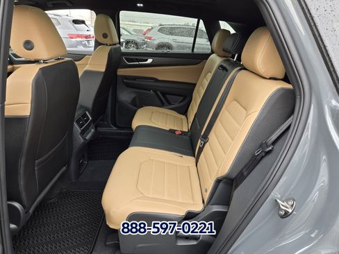 New 2026 Volkswagen Atlas Cross Sport SEL R-Line image 8