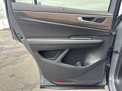 New 2026 Volkswagen Atlas SEL image 23