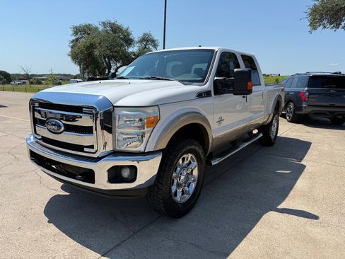 Used 2011 Ford F350 Lariat w/ Lariat Ultimate Pkg image 3