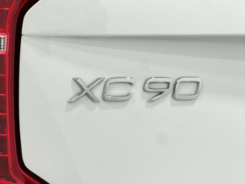 Used 2021 Volvo XC90 T6 Momentum w/ Advanced Package AWD/4WD image 41