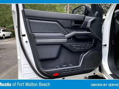 Used 2024 Toyota Tacoma SR5 RWD image 17