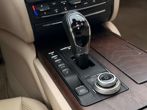 Used 2017 Maserati Quattroporte S GranLusso RWD image 46