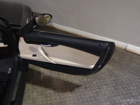 Used 2010 BMW Z4 sDrive35i image 18