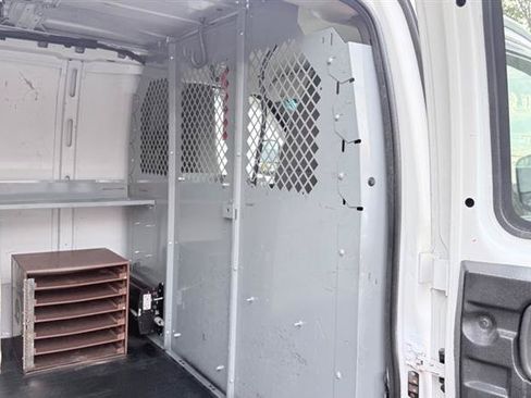 Used 2013 Chevrolet Express 2500 w/ Power Package RWD image 26
