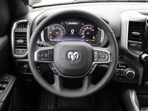New 2026 RAM 1500 Big Horn AWD/4WD image 15