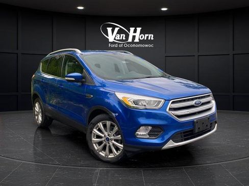 Used 2017 Ford Escape Titanium FWD image 1