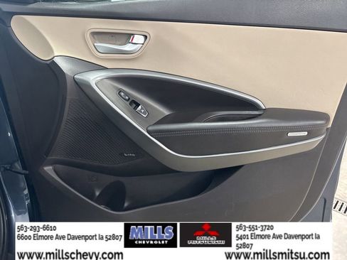 Used 2017 Hyundai Santa Fe Sport w/ 2.0T Ultimate Tech Package 05 AWD/4WD image 18