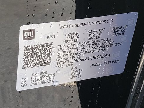 New 2026 GMC Hummer EV SUV w/ LPO, Dark Essentials Package AWD/4WD image 14