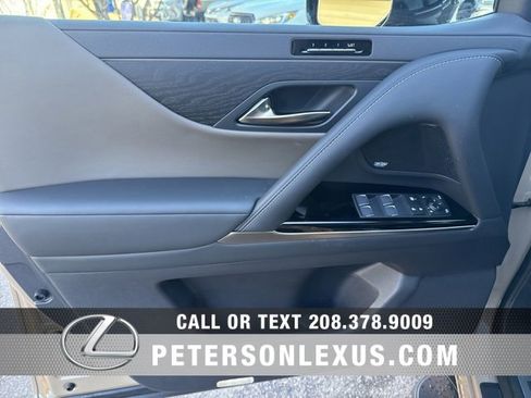 New 2026 Lexus RX 450h AWD image 52