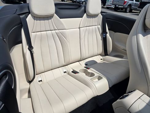Used 2026 Mercedes-Benz CLE 450 4MATIC Cabriolet image 12
