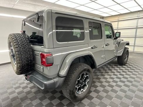 Used 2022 Jeep Wrangler Unlimited Rubicon 4xe w/ Cold Weather Group AWD/4WD image 21
